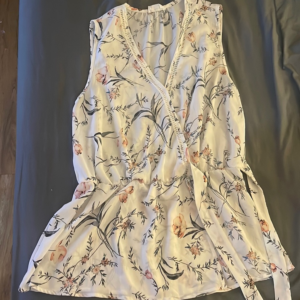 Sleeveless Sienna Sky Blouse